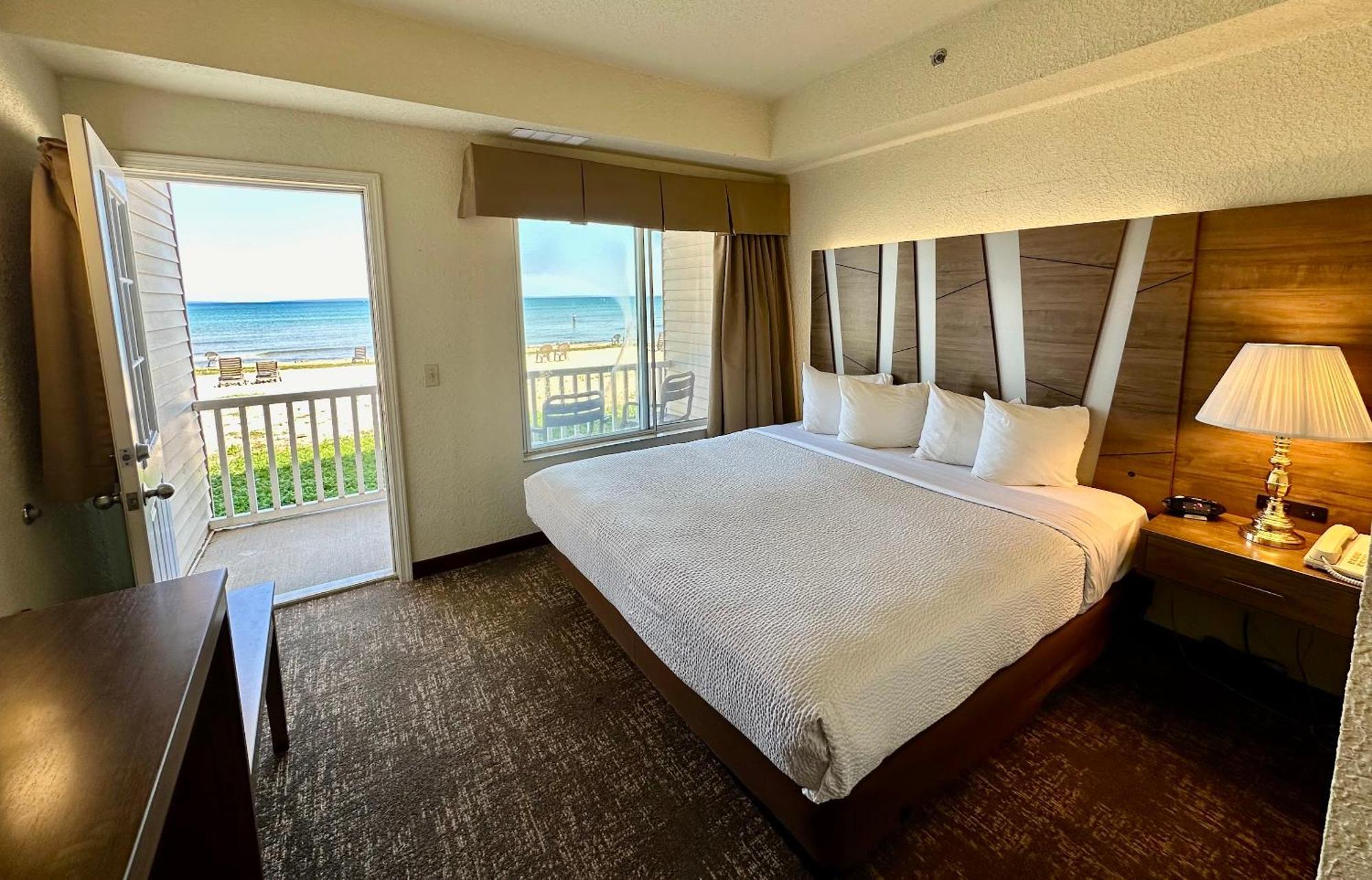 Mackinaw Beach&Bay Inn&Suites Mackinaw City Zewnętrze zdjęcie